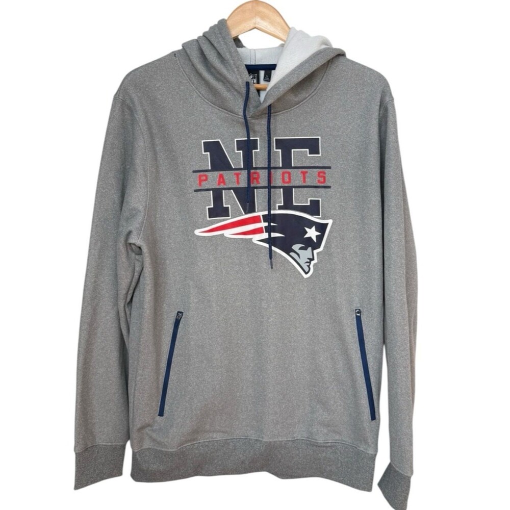 NFL Team Apparel Men’s New England Patriots Football Gray Logo Hoodie. Large.